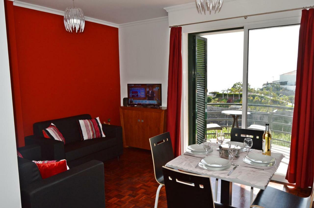 Apartment In Camara De Lobos Exterior photo