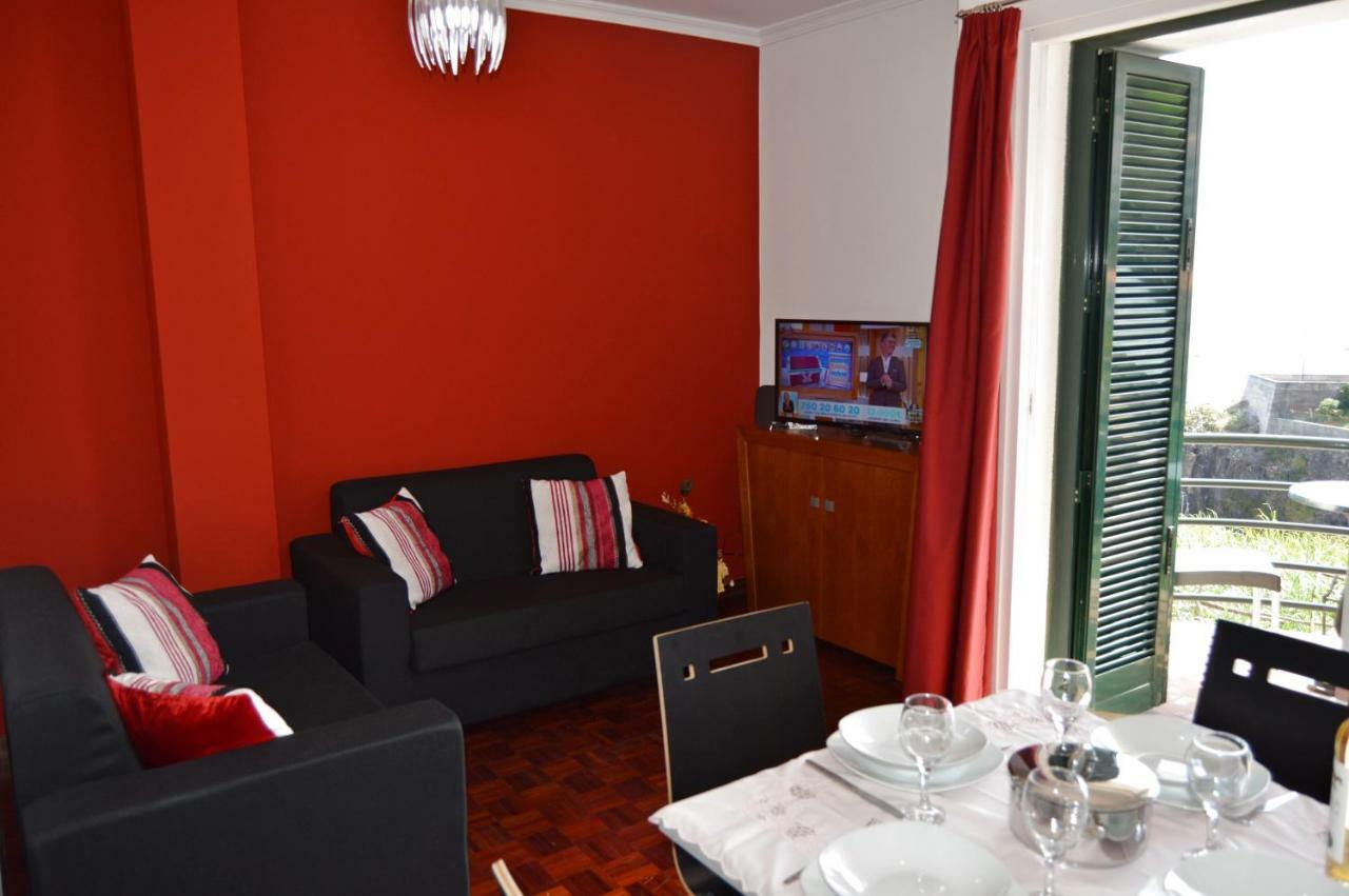 Apartment In Camara De Lobos Exterior photo